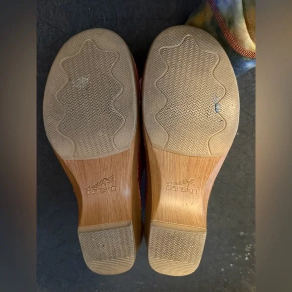 Dansko Red Leather Sandals with Buckle - EU 40/US 9.5 - Excellent condition - Picture 4 of 5